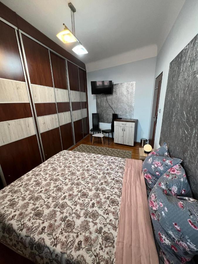 Jednosci Hostel Zielona Gora  Bagian luar foto