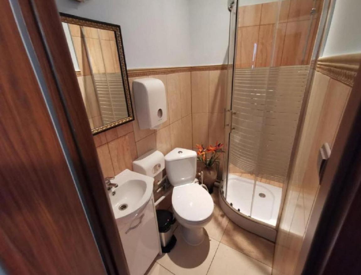 Jednosci Hostel Zielona Gora  Bagian luar foto